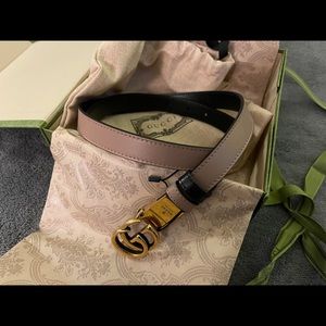 Gucci Marmont GG reversible thin belt